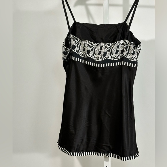 Vintage 70’s Shanghai Embroidered Silk Camisole Top – Size 40 (Approx M) - Picture 3 of 6